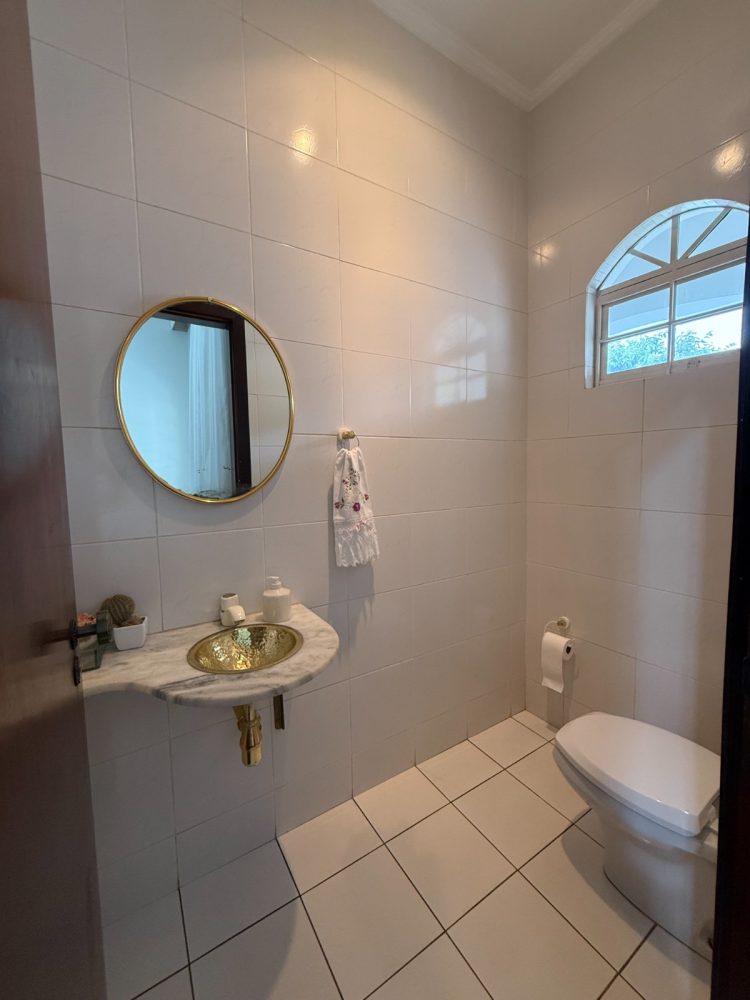 WhatsApp Image 2025-10-14 at 13.55.35 (1)