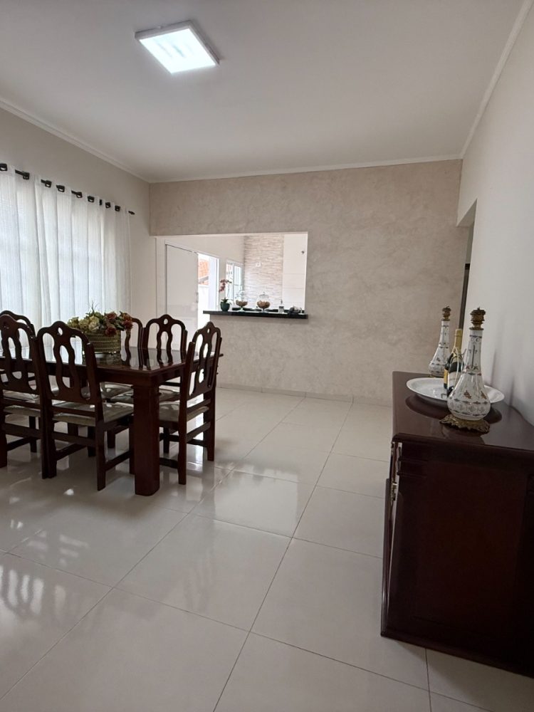 WhatsApp Image 2025-10-14 at 13.55.36 (2)