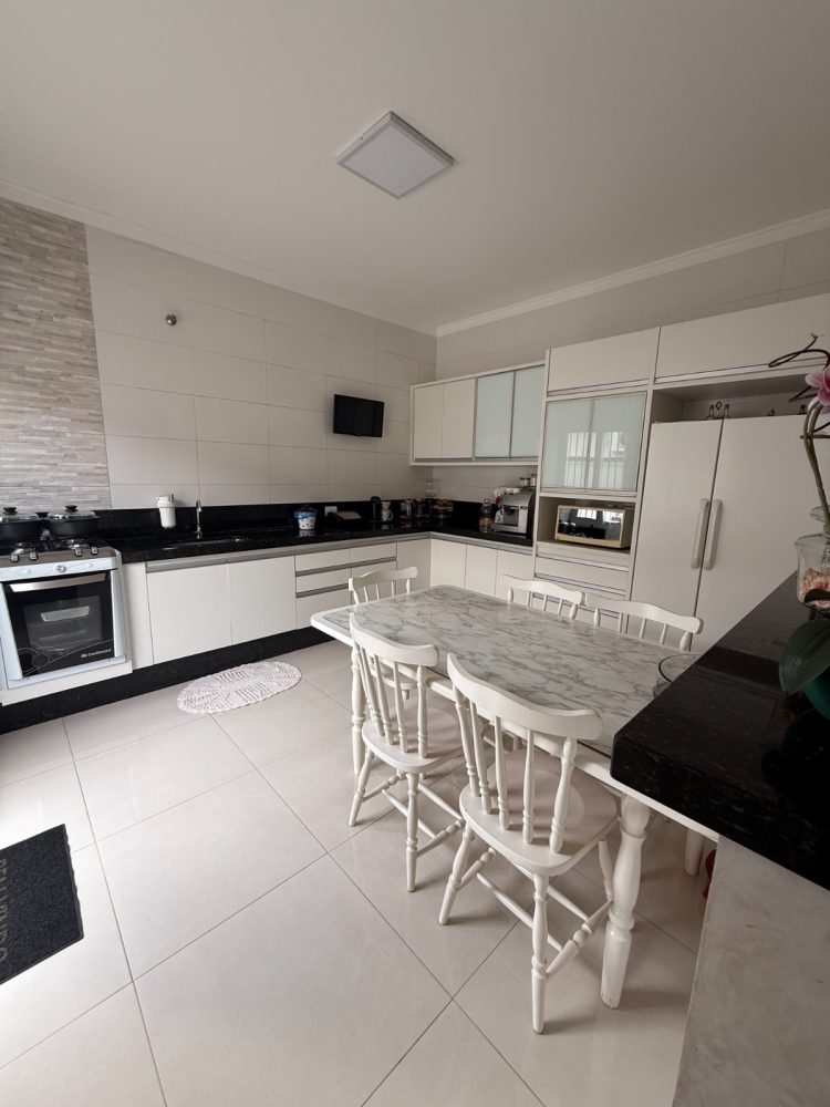 WhatsApp Image 2025-10-14 at 13.55.44