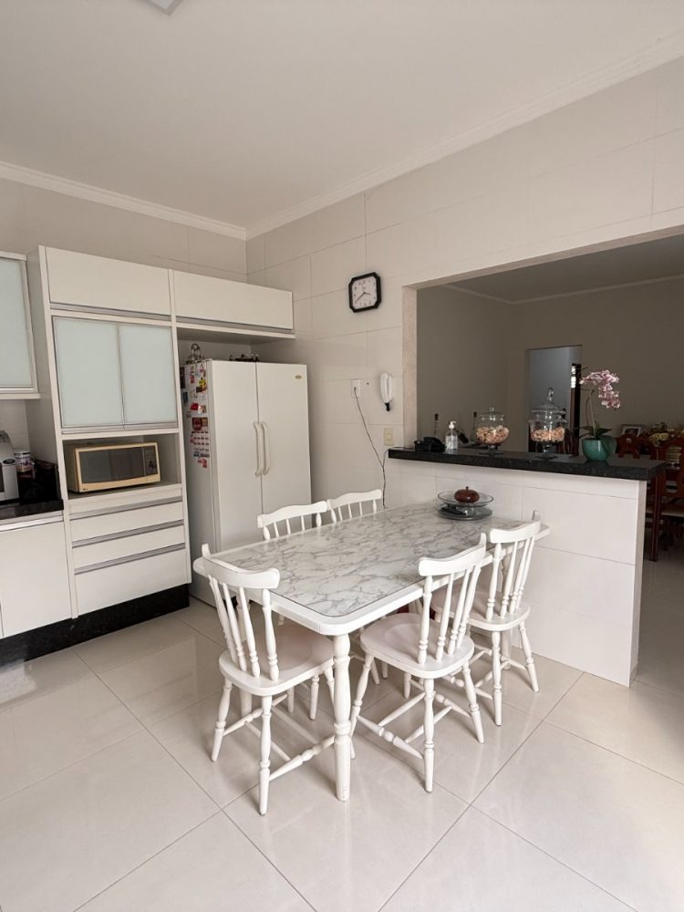 WhatsApp Image 2025-10-14 at 13.55.45 (1)