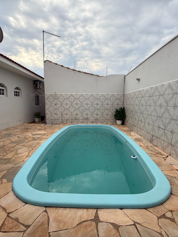 WhatsApp Image 2025-10-14 at 13.56.07 (1)