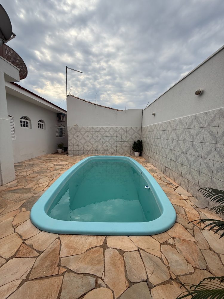 WhatsApp Image 2025-10-14 at 13.56.08