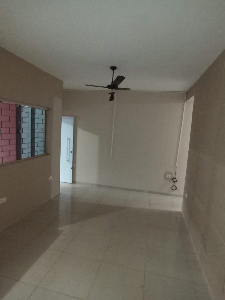 WhatsApp Image 2025-11-12 at 09.57.23 (1)