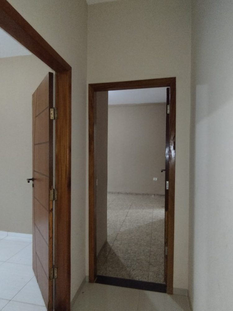 WhatsApp Image 2025-11-12 at 10.32.01 (1)